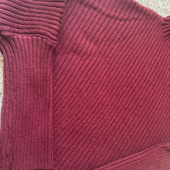 ⭐️ Firm Price ⭐️ EUC Co-ord set Burgundy large size - Picture 7 of 11